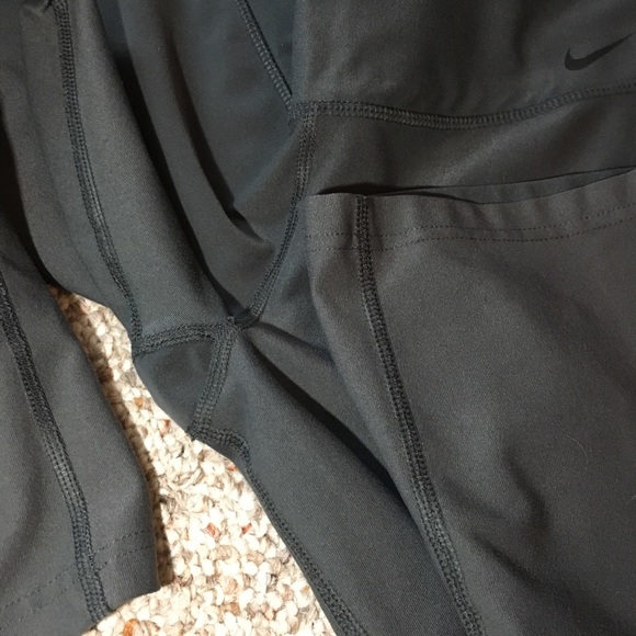 Nike DRI-FIT Leggings Yoga Pants Cropped - Picture 7 of 8